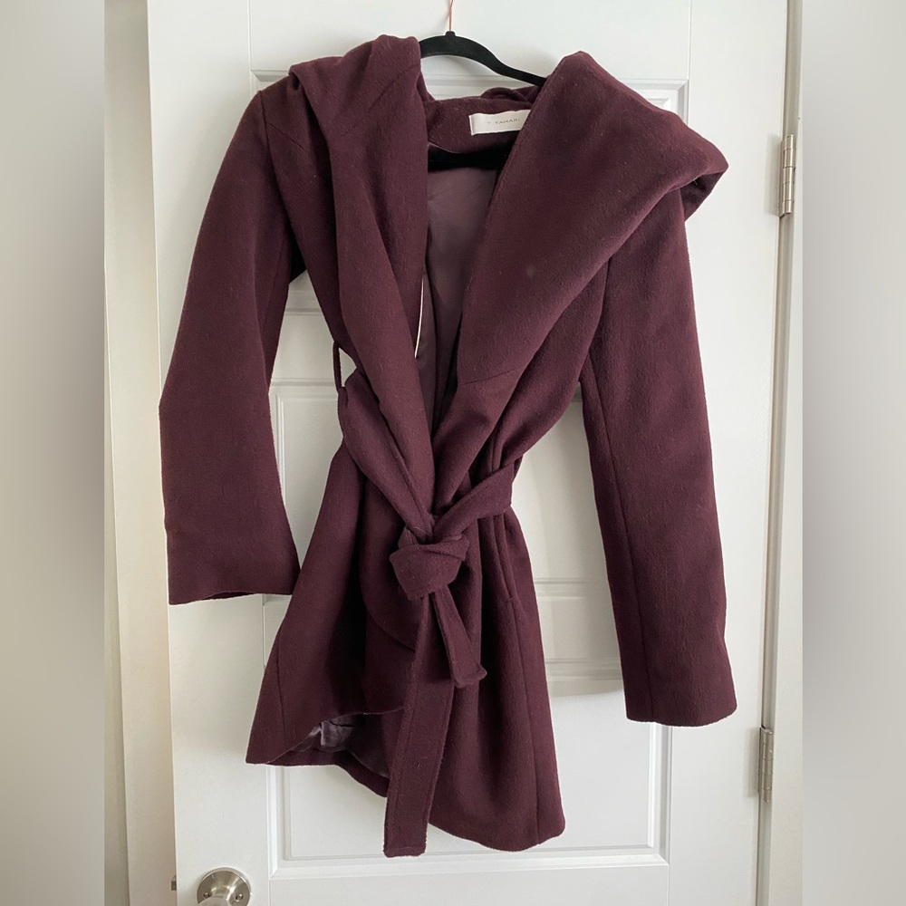 T Elie Tahari burgundy shawl hood wool coat